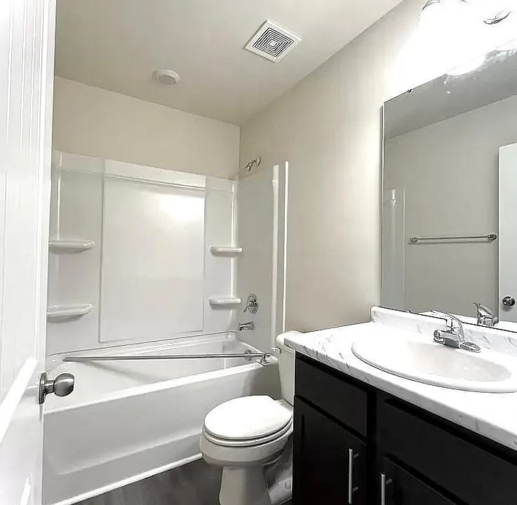 719 Mill Creek Cir #1 - Photo 7 of 13