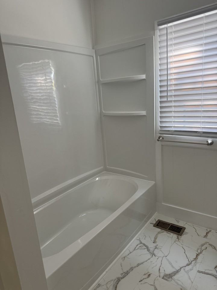 1410 E Chilhowie Ave #1 - Photo 7 of 23