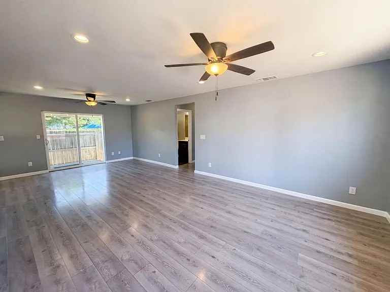 3713 Ripley Street - Photo 3 of 5