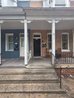 featured image of 635 W Princess St 2nd Fl