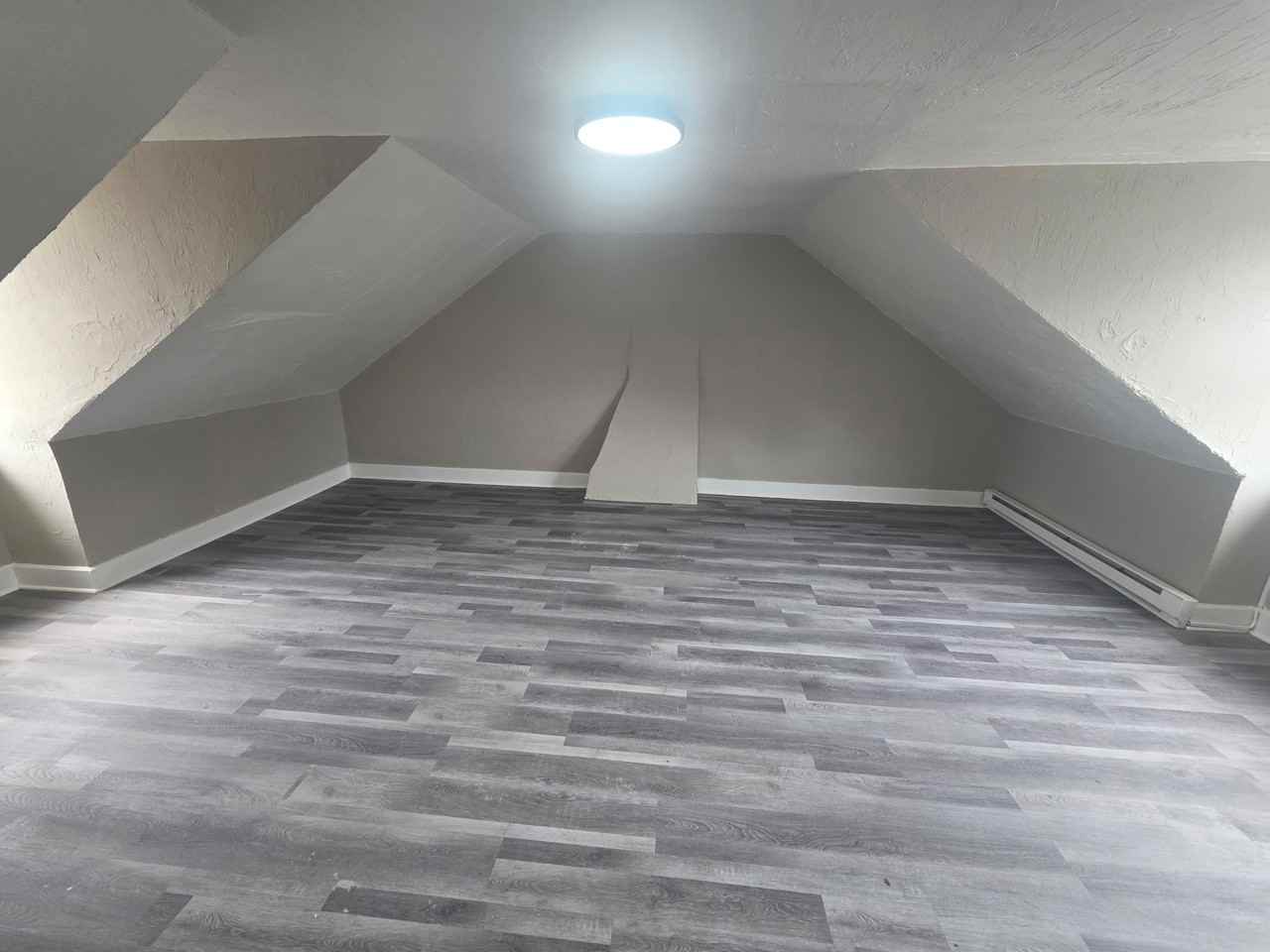 429 W Princess St #1 - Photo 2 of 9