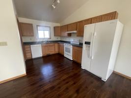 featured image of 800 Western Ave