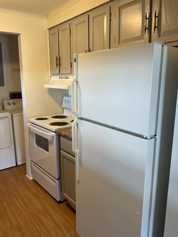 340 Briar Mnr - Photo 7 of 17