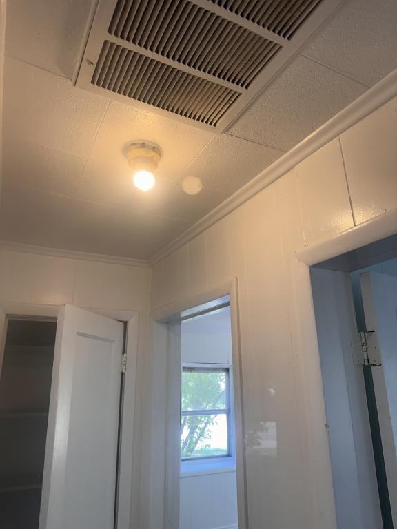 2236 B St Ne - Photo 7 of 14