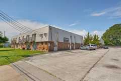 933 S Wildan Ave - Photo 1 of 1