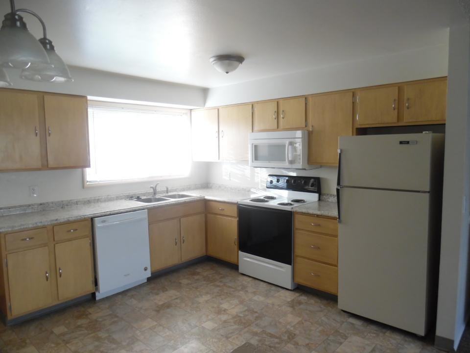 1514 Yellowstone Ave #2 - Photo 2 of 9