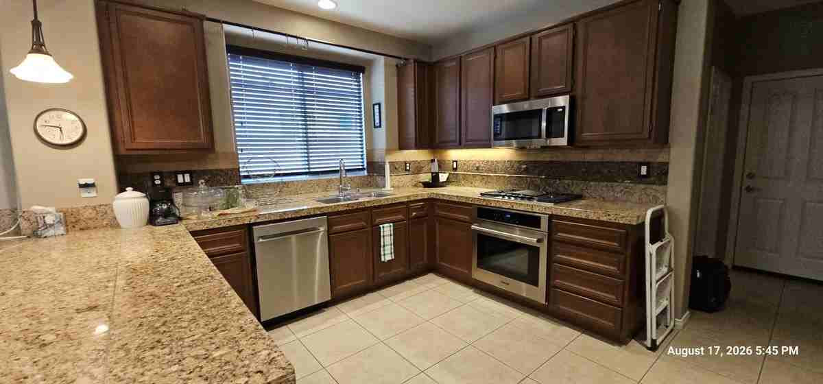 42283 Hideaway St - Photo 5 of 27
