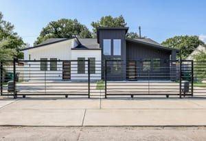 5830 Doolittle Blvd ##A - Photo 6 of 50