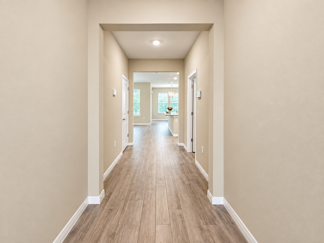 548 Shaelyn Pl - Photo 2 of 25