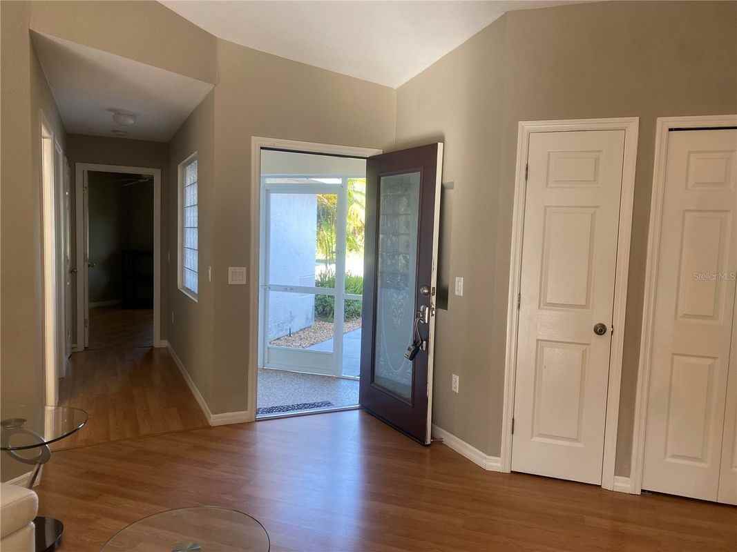 118 Byron Ct - Photo 7 of 14