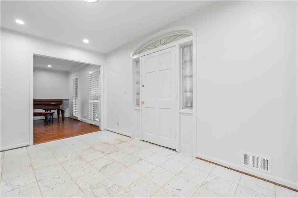 78 Pheasant Dr Se - Photo 6 of 50