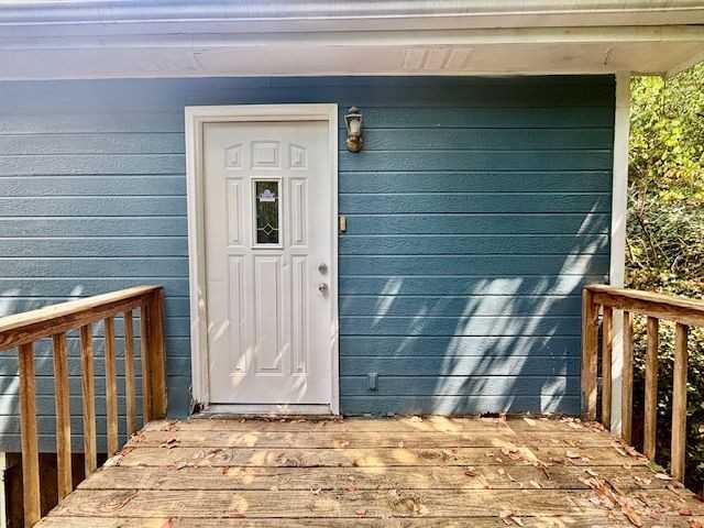 750 Curve St - Photo 3 of 13