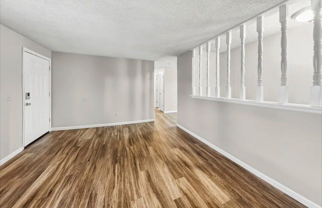 9300 Clermont Dr - Photo 2 of 7
