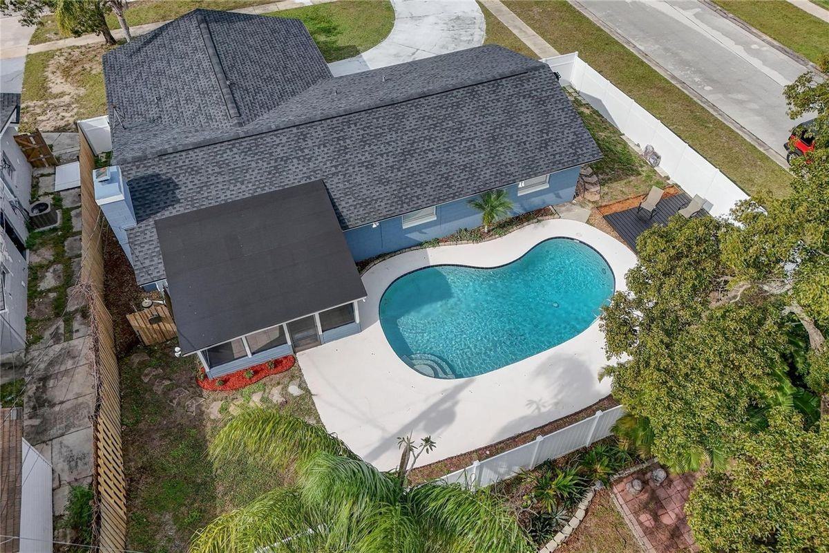 4419 Gasparilla Ave - Photo 2 of 22