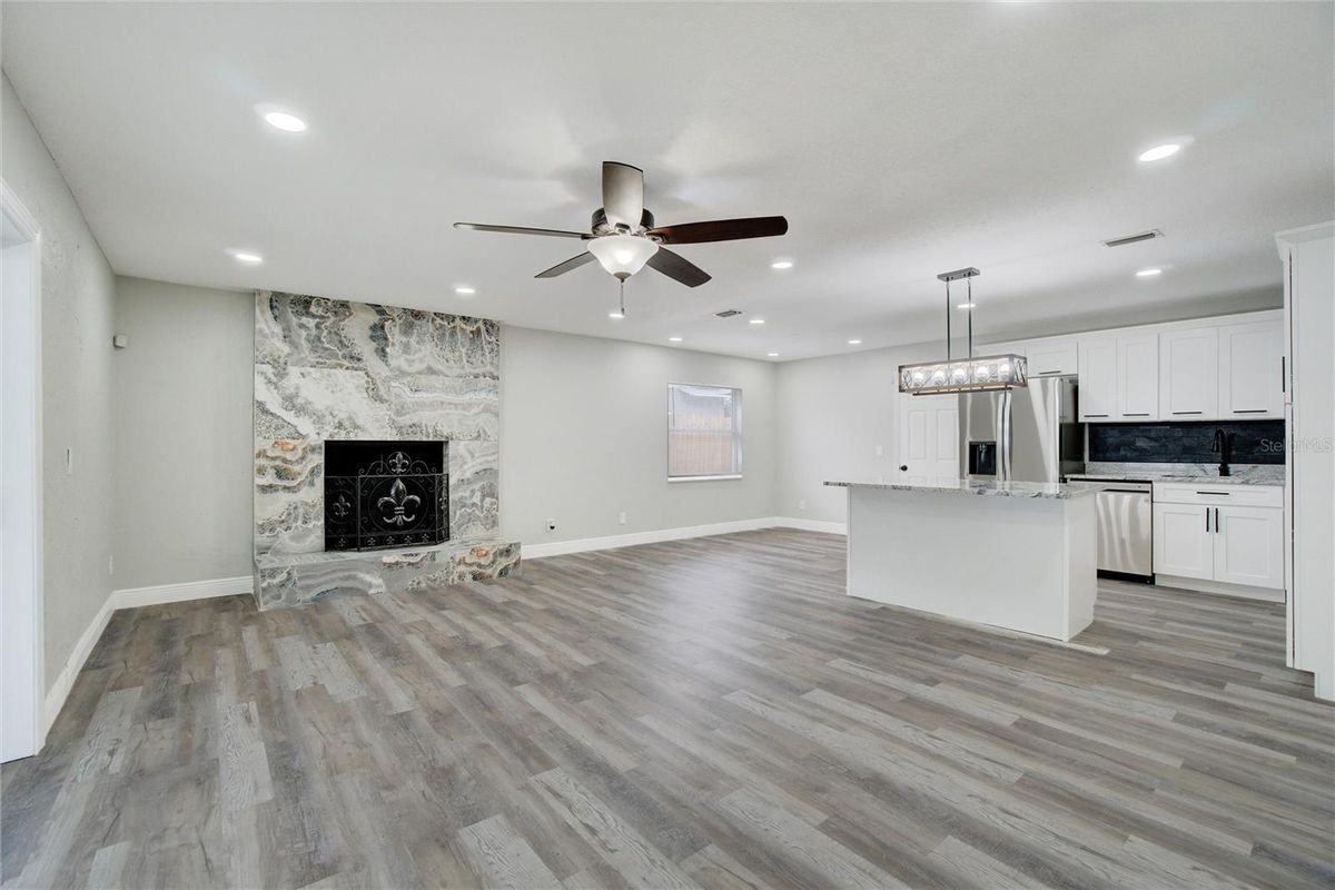4419 Gasparilla Ave - Photo 7 of 22