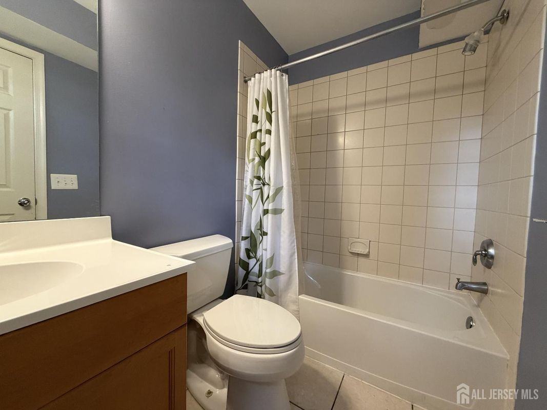247 River Rd - Photo 6 of 24