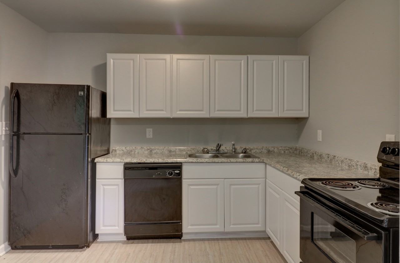 1387 Willow Dr - Photo 6 of 15