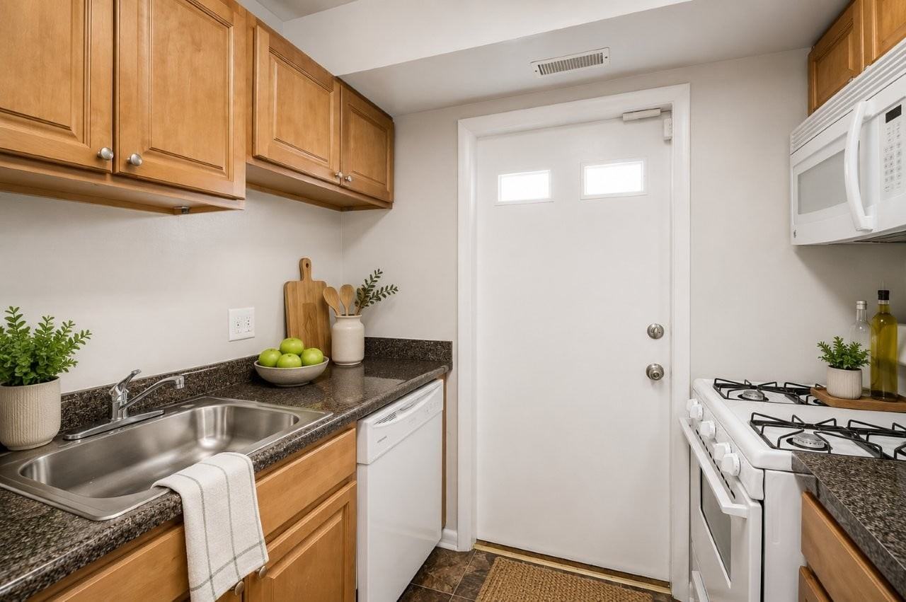 Northwest Crossing Apartment Homes - Photo 2 of 18