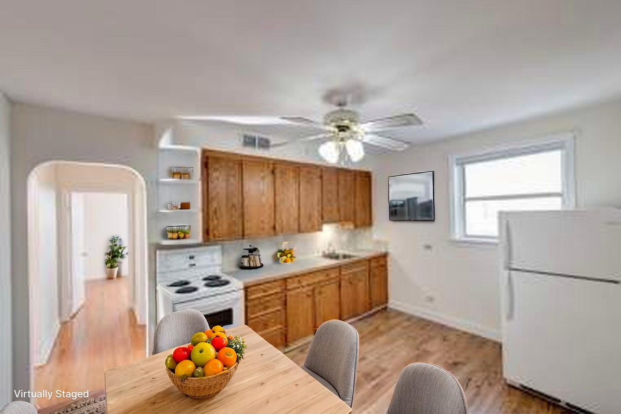 Beltline Apartments - Photo 3 of 24
