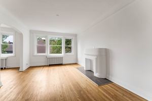 featured image of 235 Charlotte St