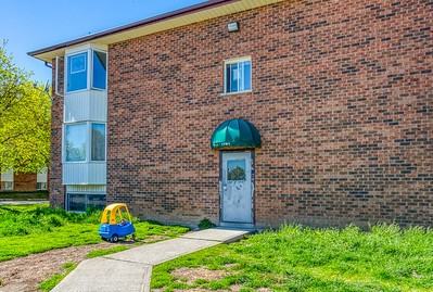 TVM APARTMENTS - Photo 4 of 10