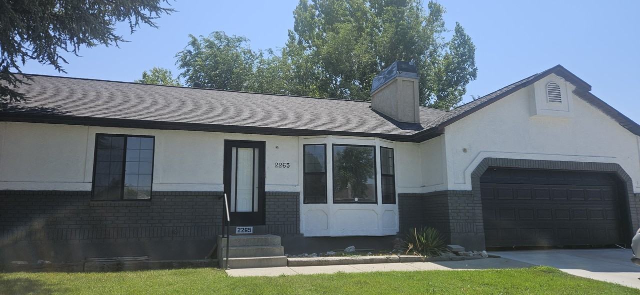 2265 W Marvinwood Dr