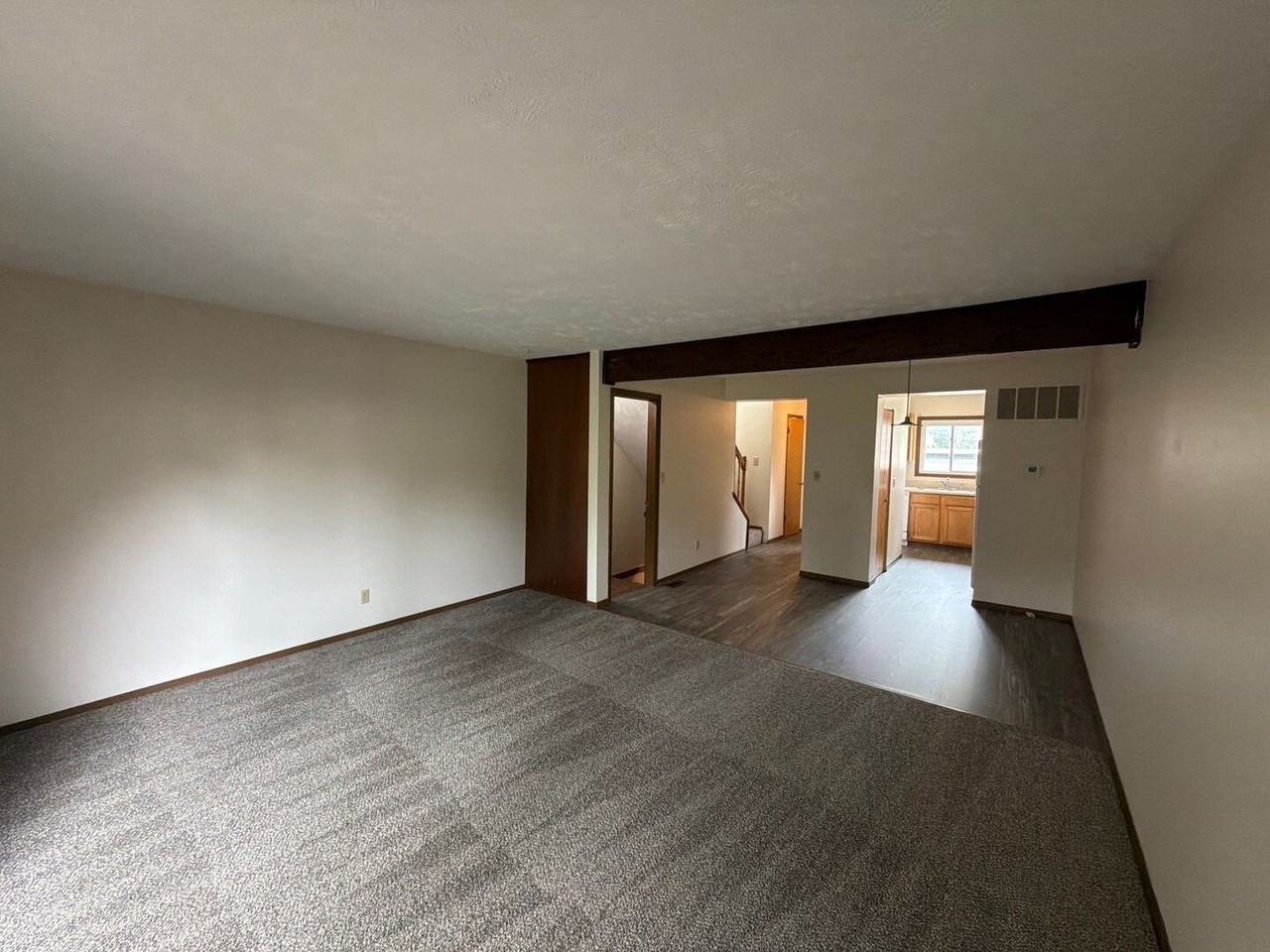 4620 Grassridge Rd - Photo 3 of 18