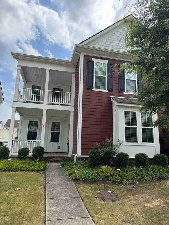 914 Market St - Photo 3 of 44