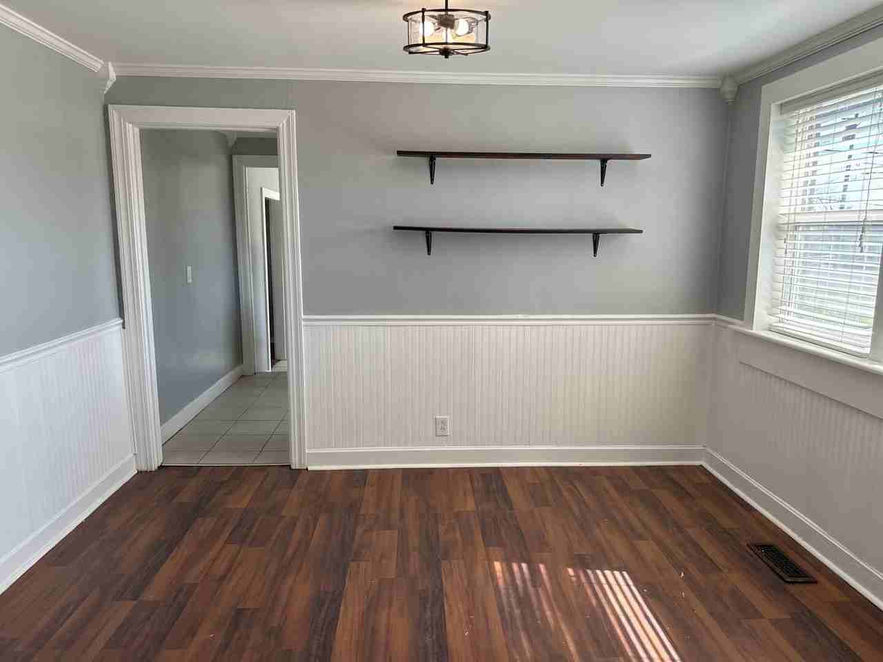 705 Yowell Ave - Photo 4 of 23