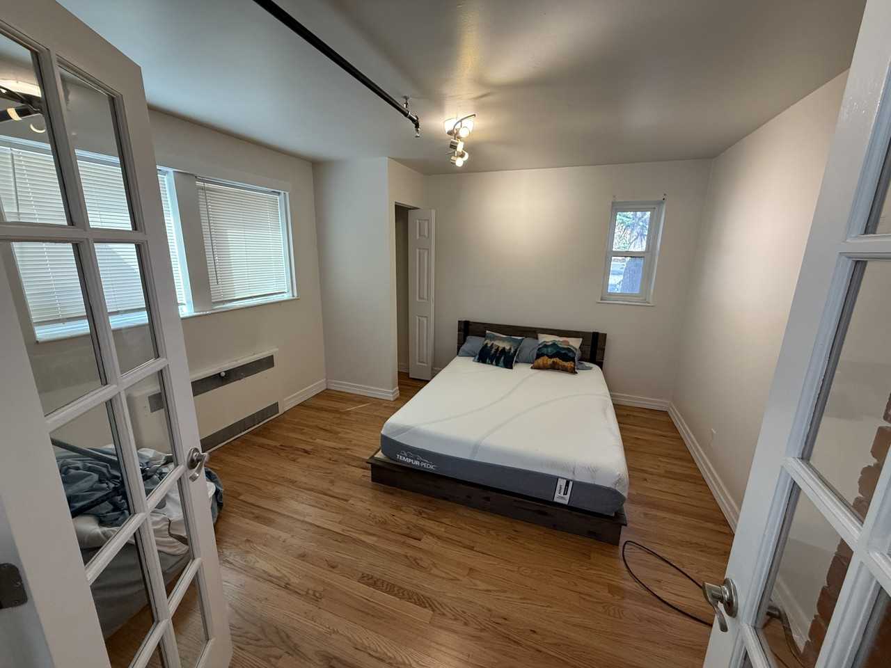 1012 8th St #1 - Photo 5 of 7