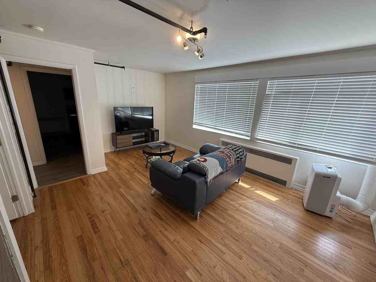 1012 8th St #1 - Photo 6 of 7
