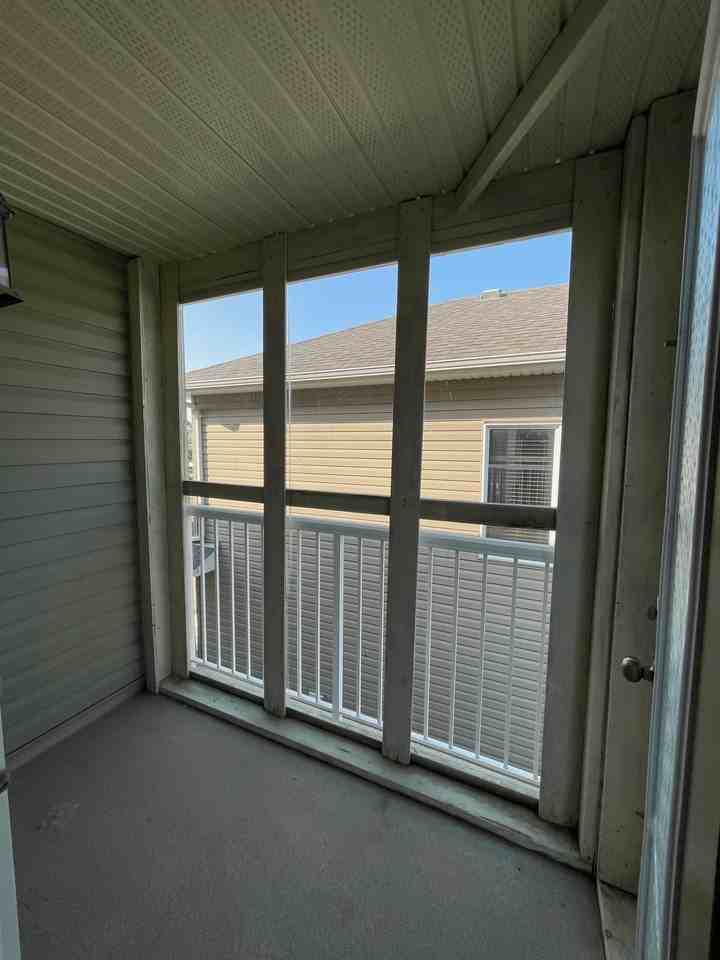 9467 213 St Nw - Photo 4 of 31