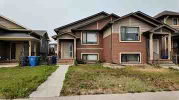 featured image of 541 Blackwolf Blvd N