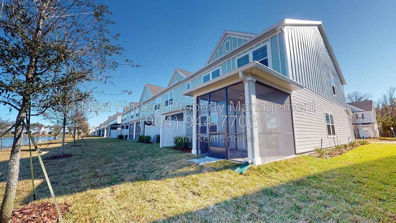 369 Boracay Cir - Photo 5 of 38