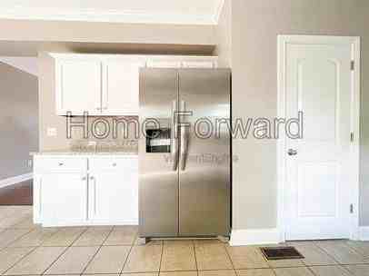 1155 Unity Dr - Photo 6 of 28