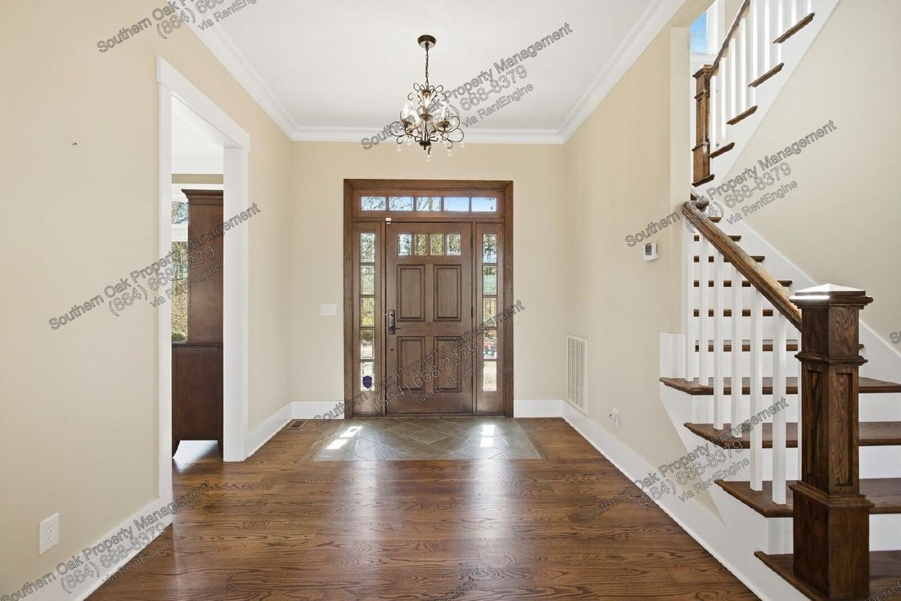 401 Promontory Rdg - Photo 5 of 50