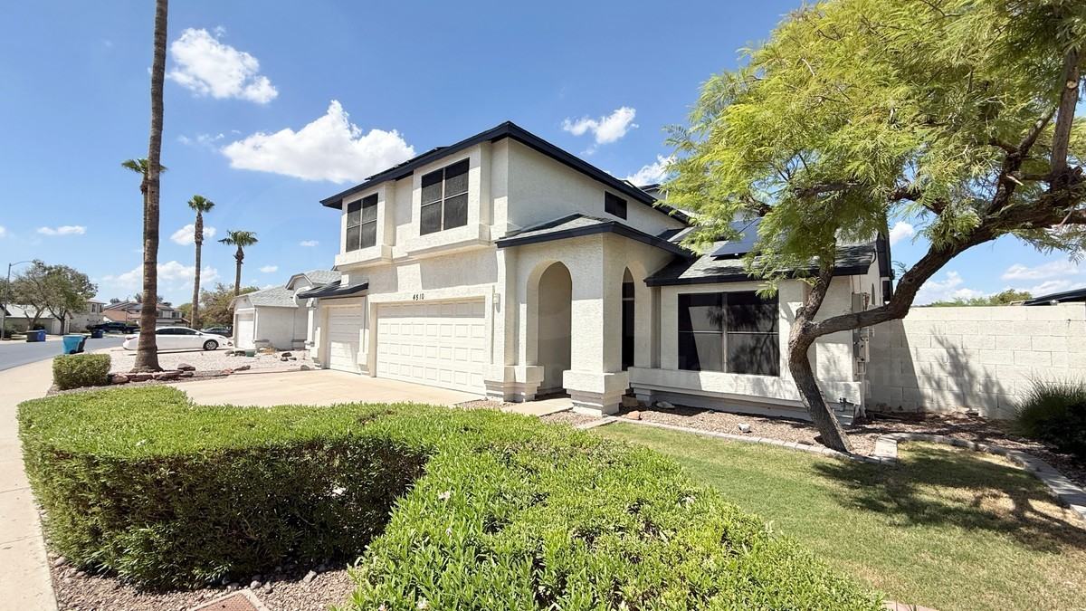4510 W Marco Polo Rd - Photo 2 of 19