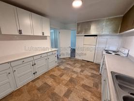 447 W Walnut St #15 - Photo 1 of 1