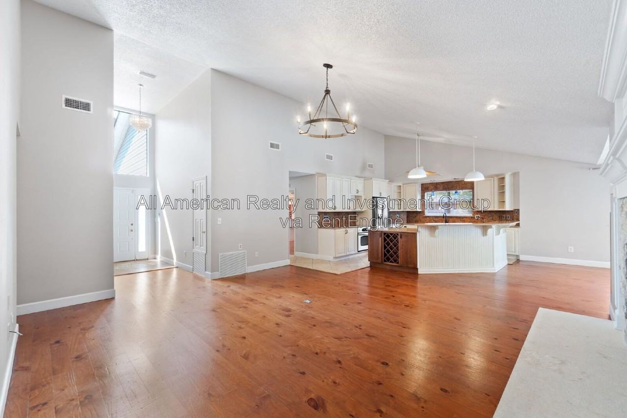 101 Hands Cove Ln - Photo 5 of 38