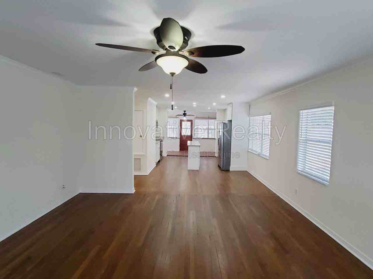 843 Canovia Ave - Photo 7 of 30