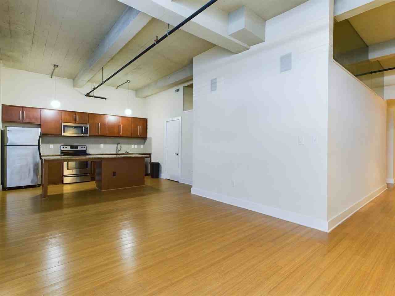 815 Perry St #117 - Photo 2 of 22