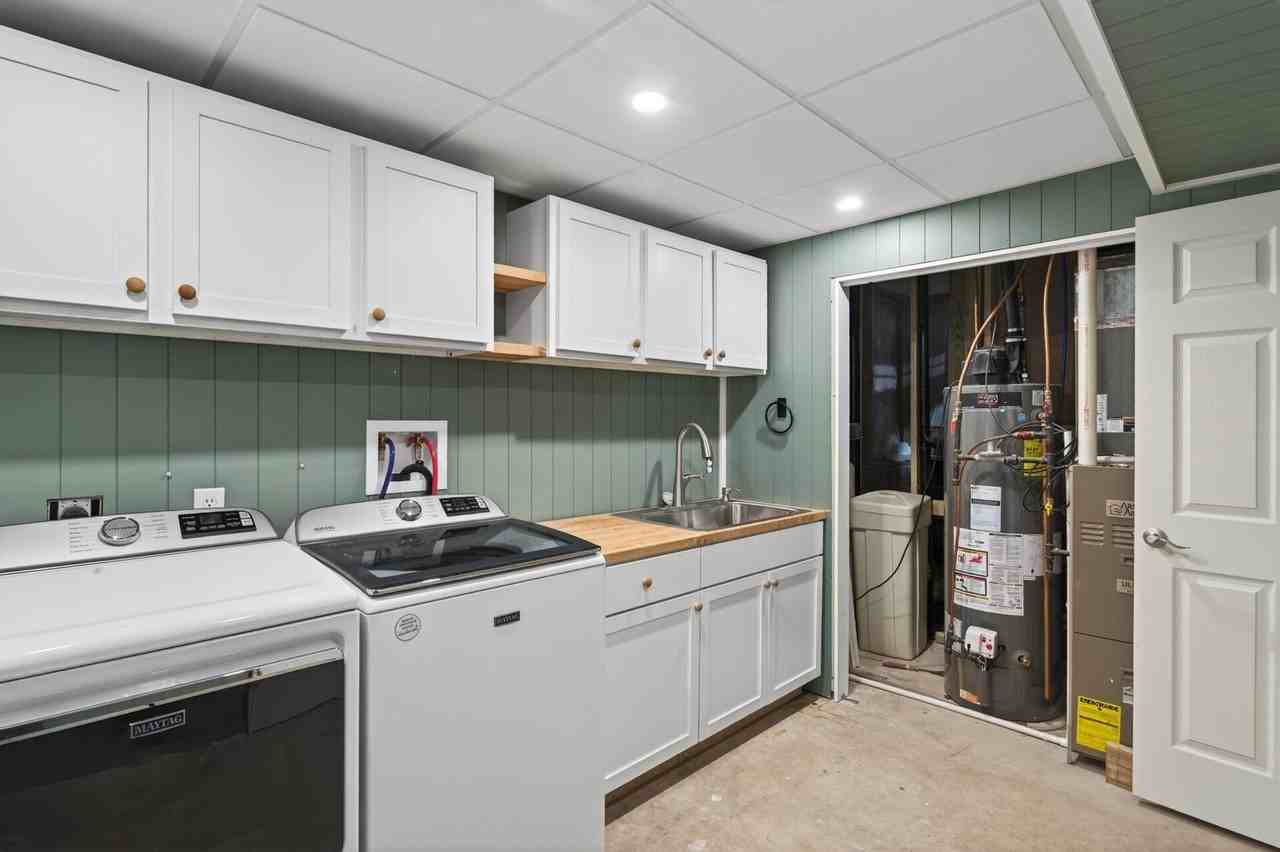 3400 Kalenda Avenue Northeast #10 - Photo 5 of 10