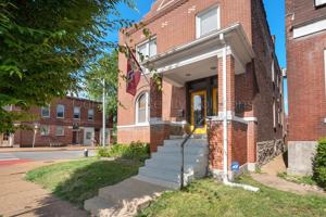 featured image of 3127 Morganford Rd #2ndFL