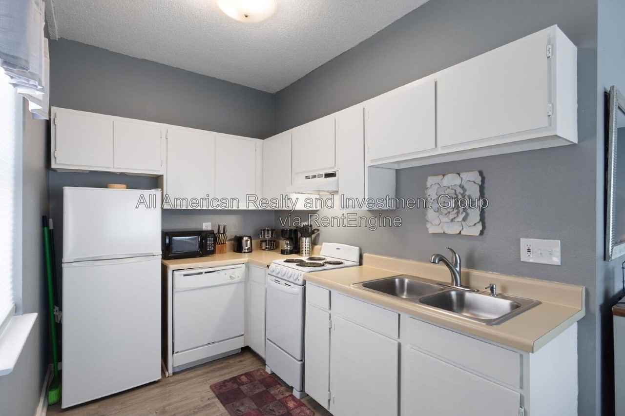 364 Bluefish Dr - Photo 6 of 12