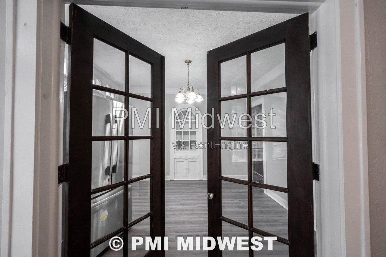 3505 N Pennsylvania St - Photo 7 of 32