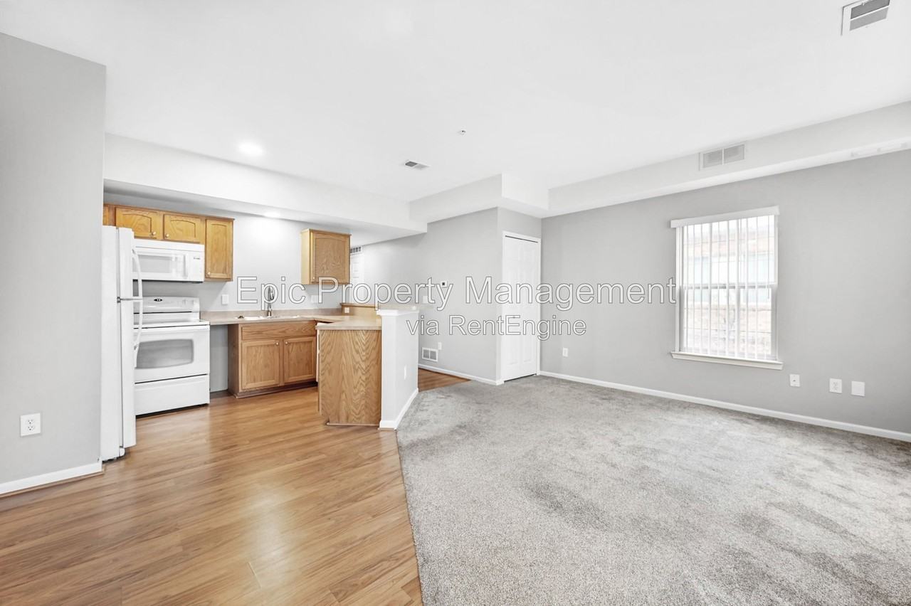 14052 Webster Dr - Photo 3 of 12