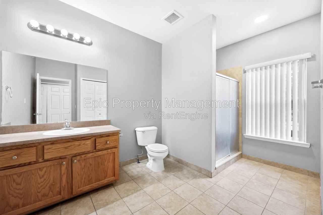 14052 Webster Dr - Photo 4 of 12