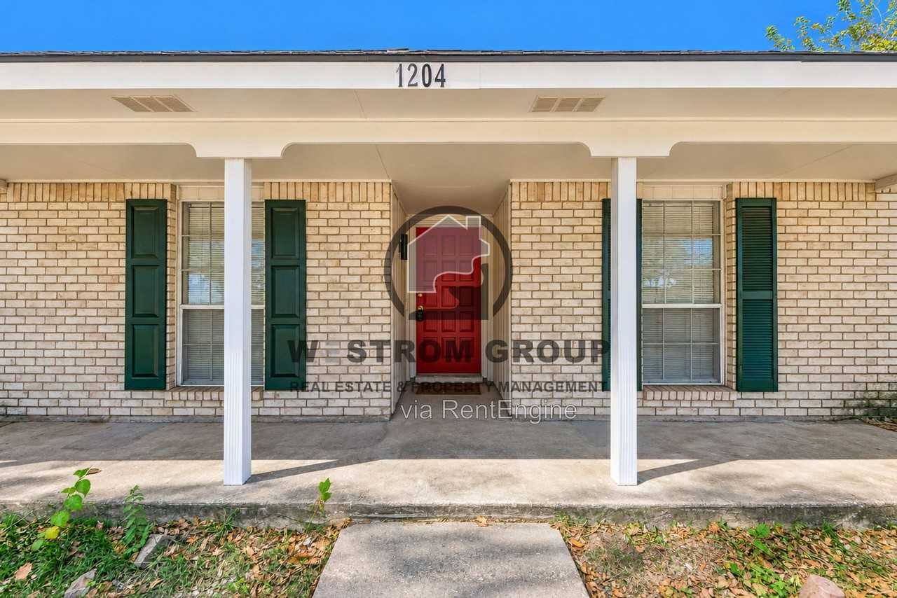 1204 W Spring Creek Pkwy - Photo 4 of 35