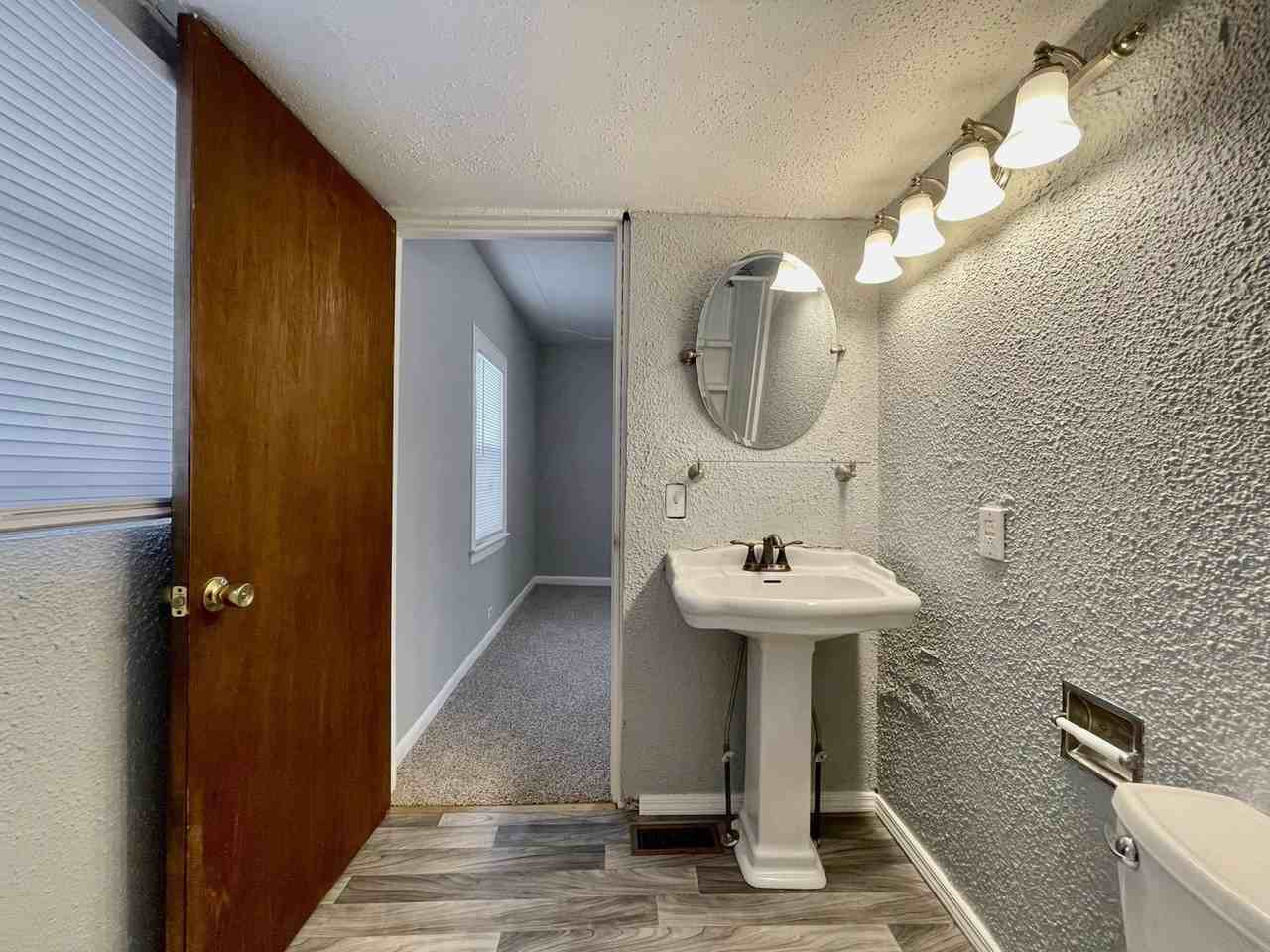 817 Fenimore Ave - Photo 7 of 13