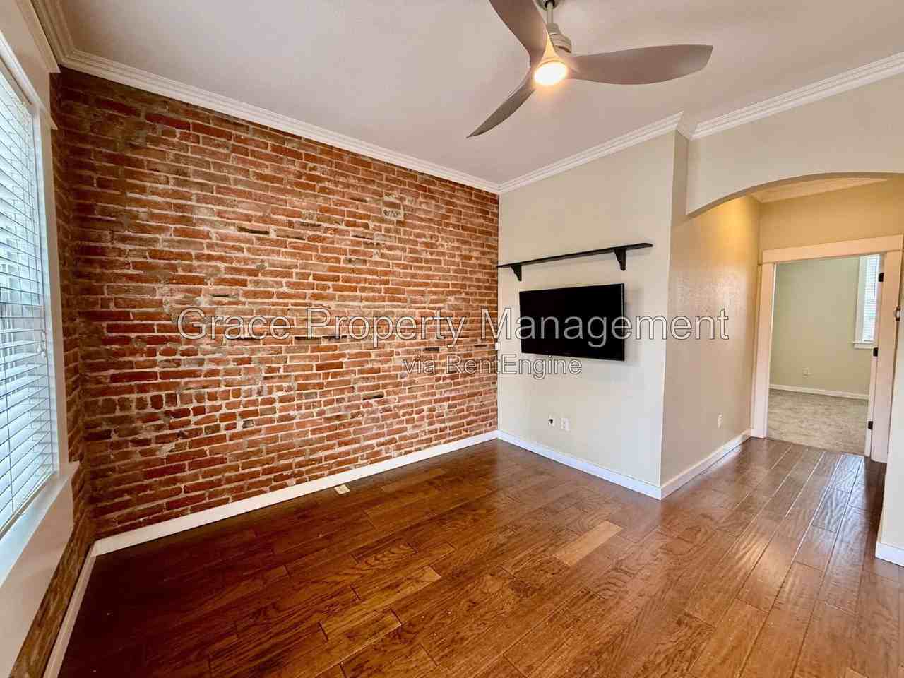 620 W 2nd Ave - Photo 3 of 18